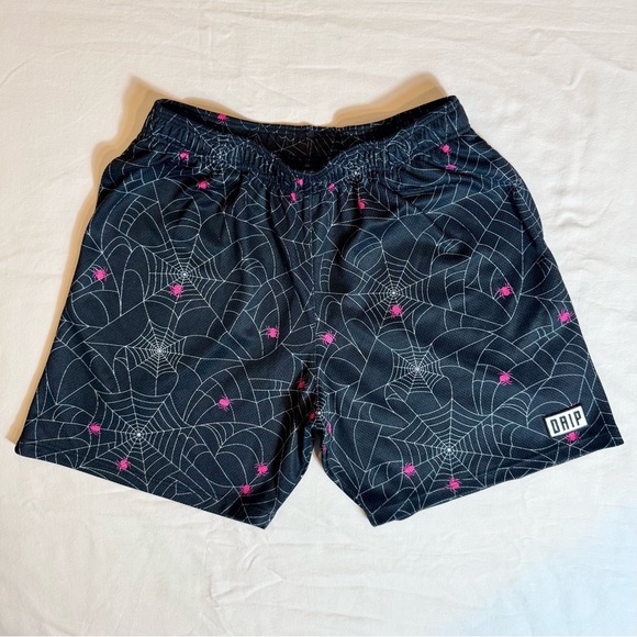 The Drip Shop Other - The DRIP SHOP Dark Web Shorts Boys XXL 16 2XL Spiderwebs Pink Spiders Basketball